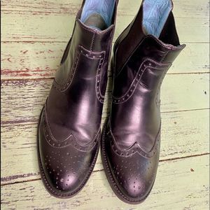 Boden Chelsea Boots Black EUC 40/ 10